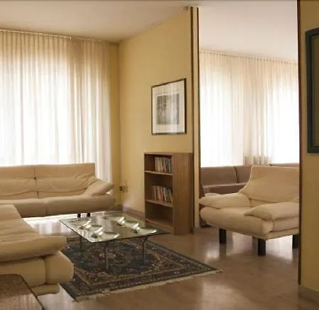 Otel Leonardo Da Vinci