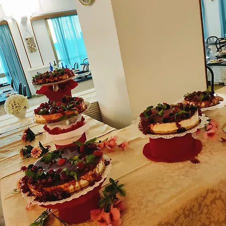 Leonardo Da Vinci Hotel 3*