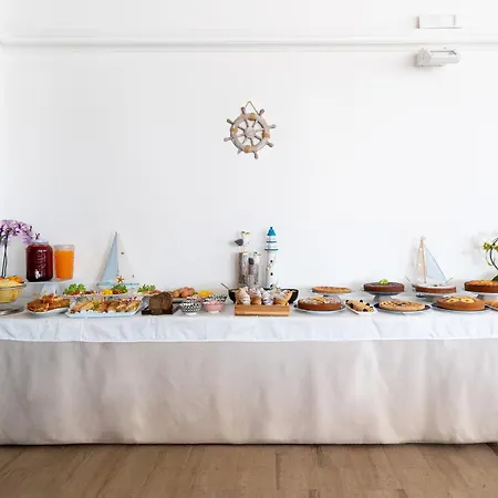 Hotel Leonardo Da Vinci 3*