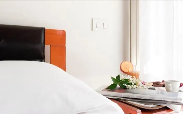 Leonardo Da Vinci Otel Pesaro