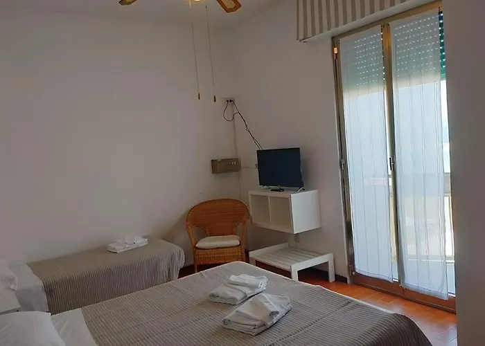 Leonardo Da Vinci Hotel 3*